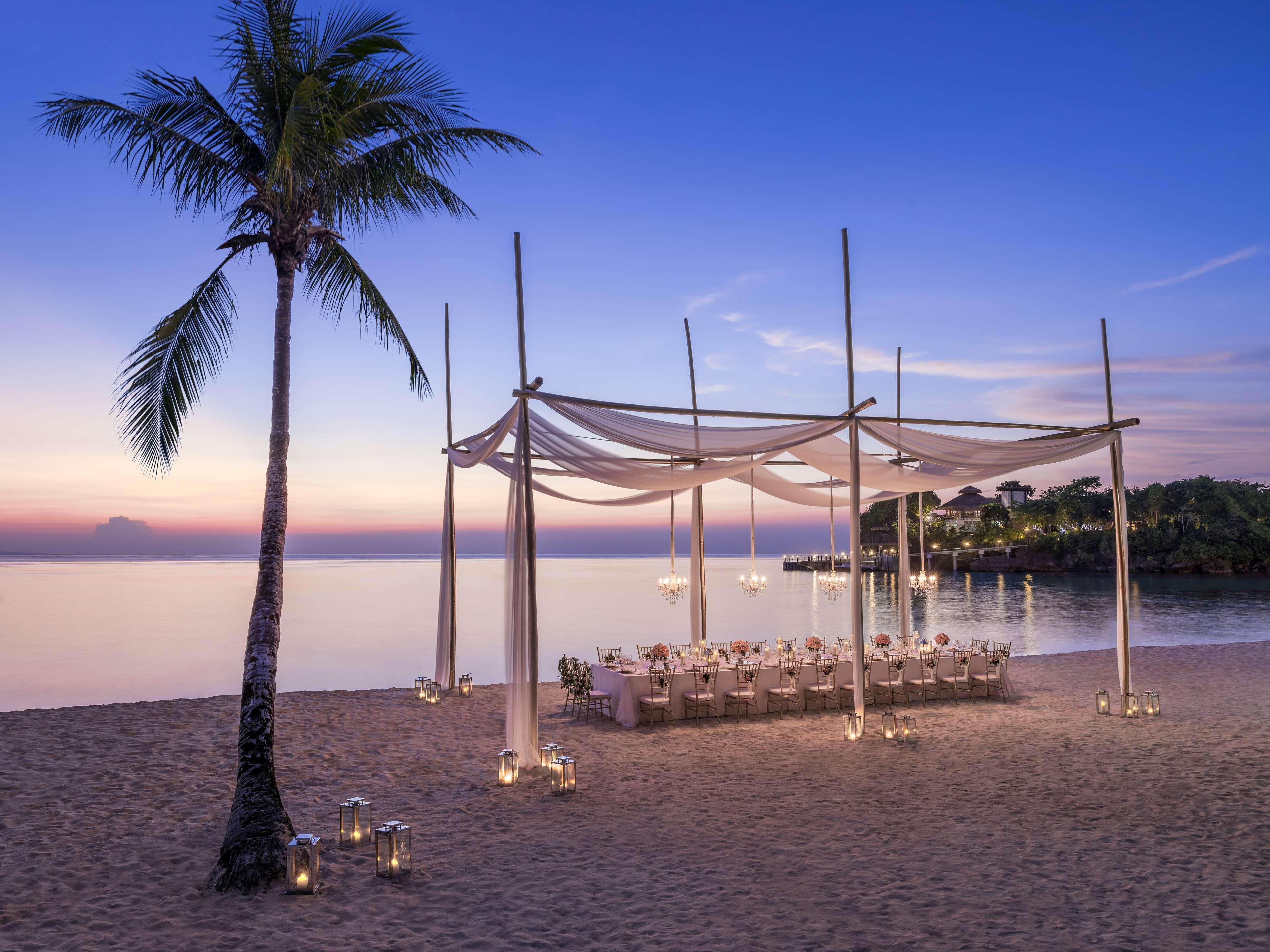 Shangri-La Boracay Exterior foto Beachfront dining at The Shore