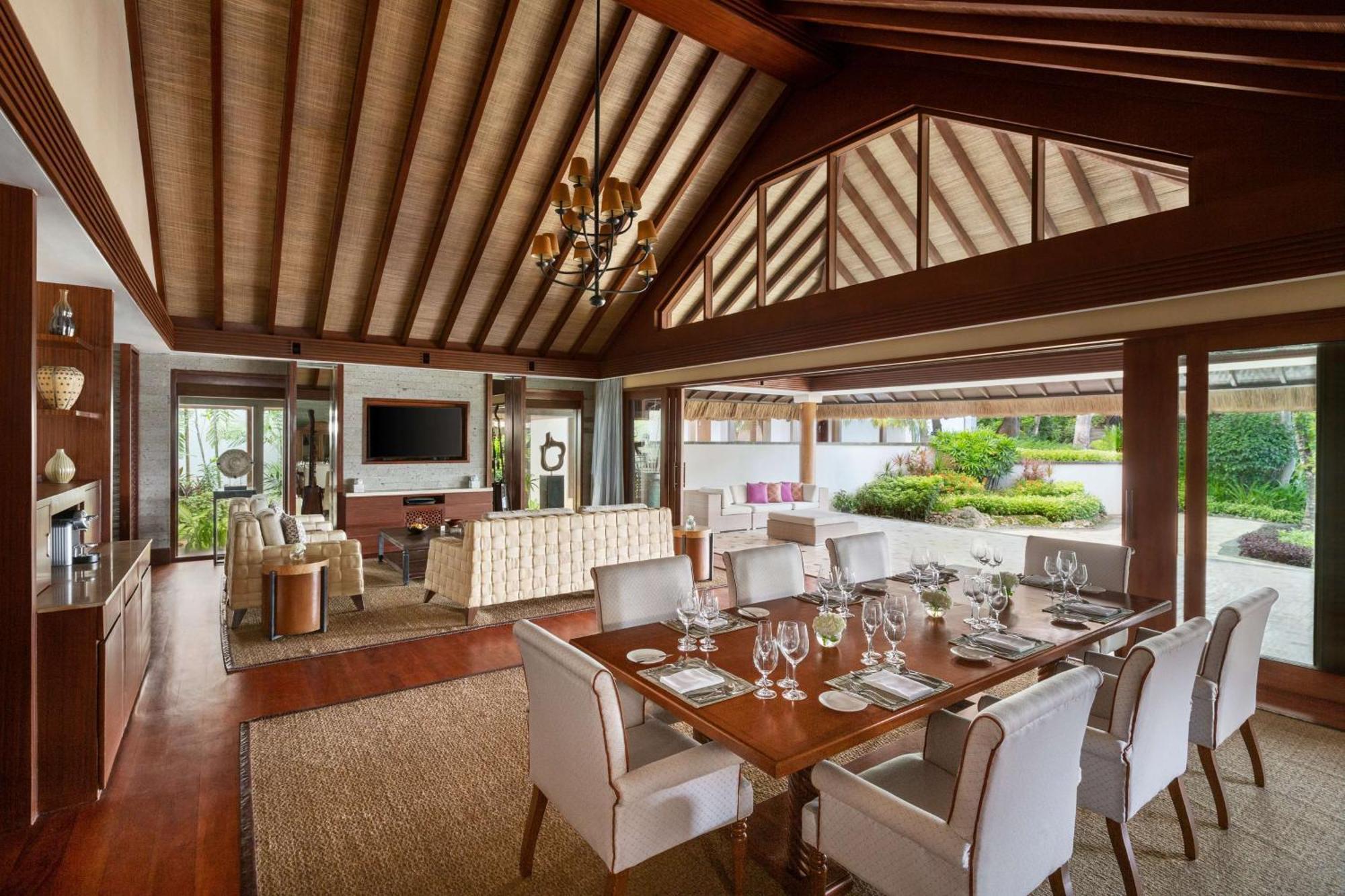 Shangri-La Boracay Exterior foto The interior of a presidential suite at the Westin Maldives